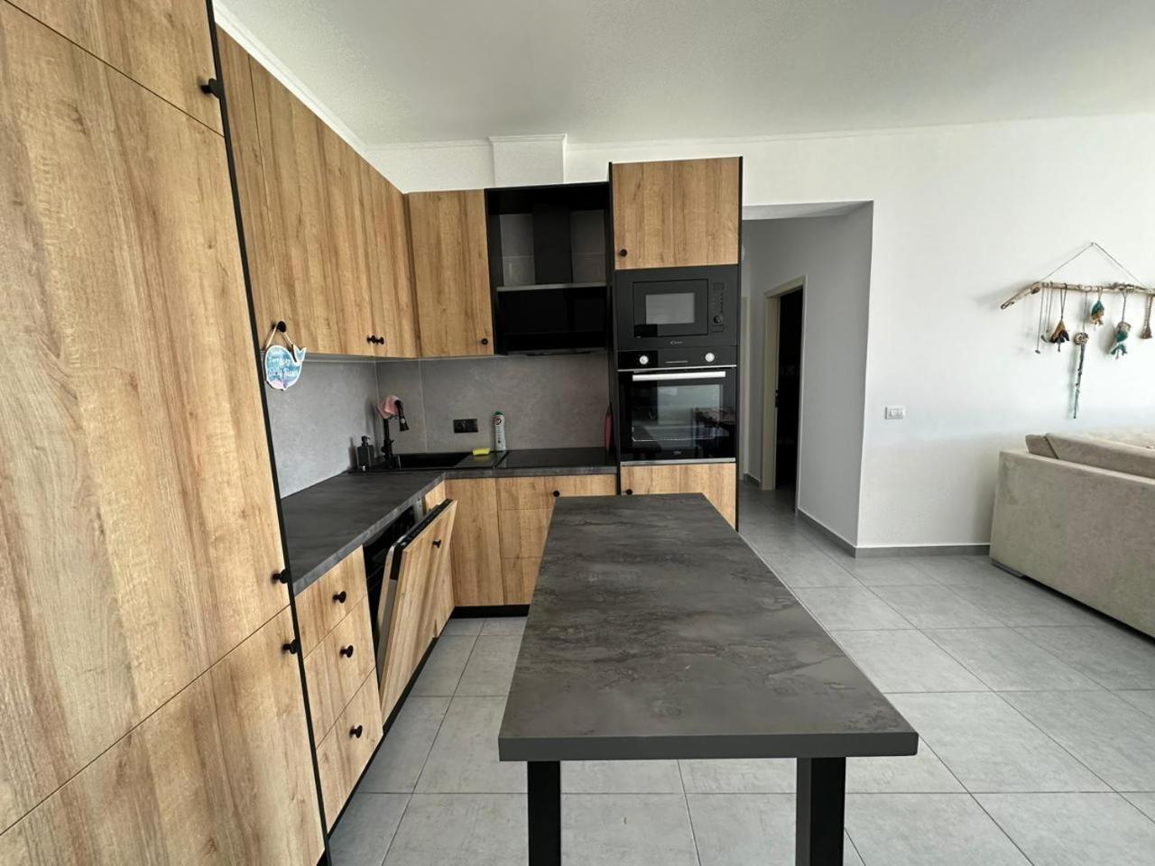 Oni'S Apartments Sarandë Eksteriør bilde