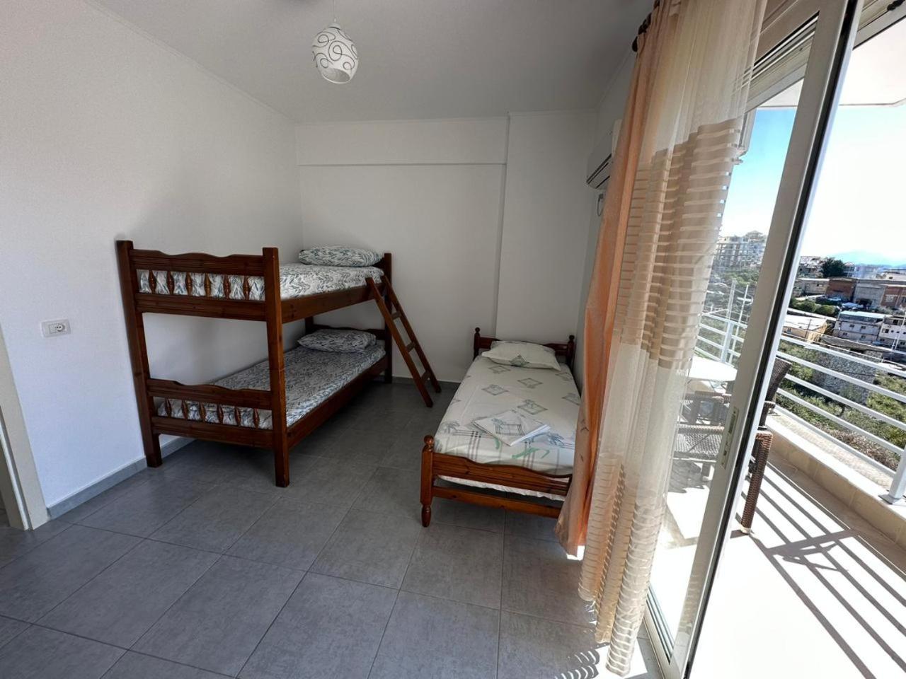 Oni'S Apartments Sarandë Eksteriør bilde